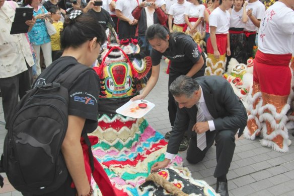 A stroke from head to tail